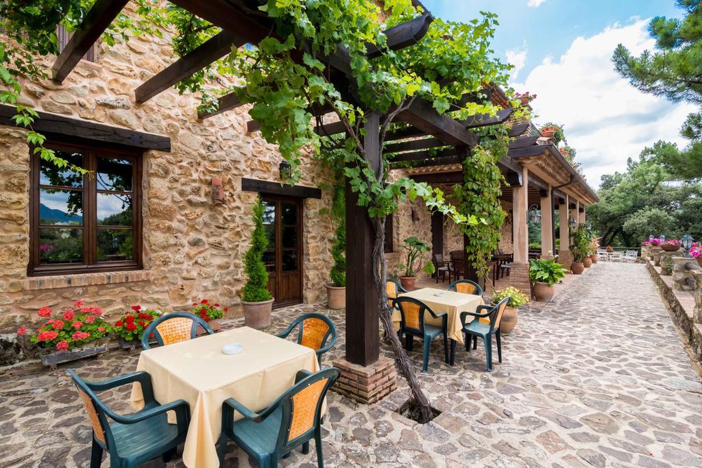 Hotel De Montana Cueva Ahumada Villaverde De Guadalimar Εξωτερικό φωτογραφία