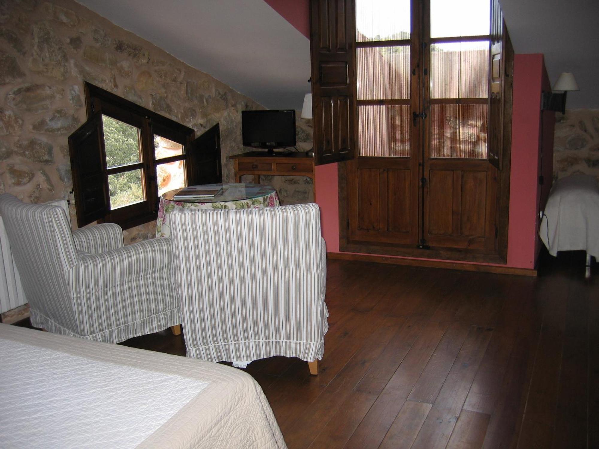 Hotel De Montana Cueva Ahumada Villaverde De Guadalimar Εξωτερικό φωτογραφία