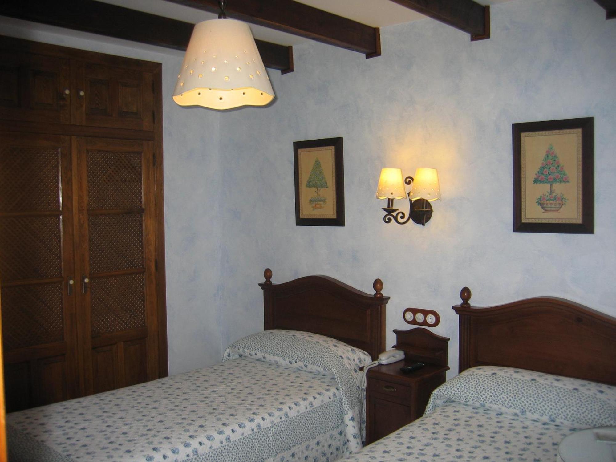 Hotel De Montana Cueva Ahumada Villaverde De Guadalimar Εξωτερικό φωτογραφία